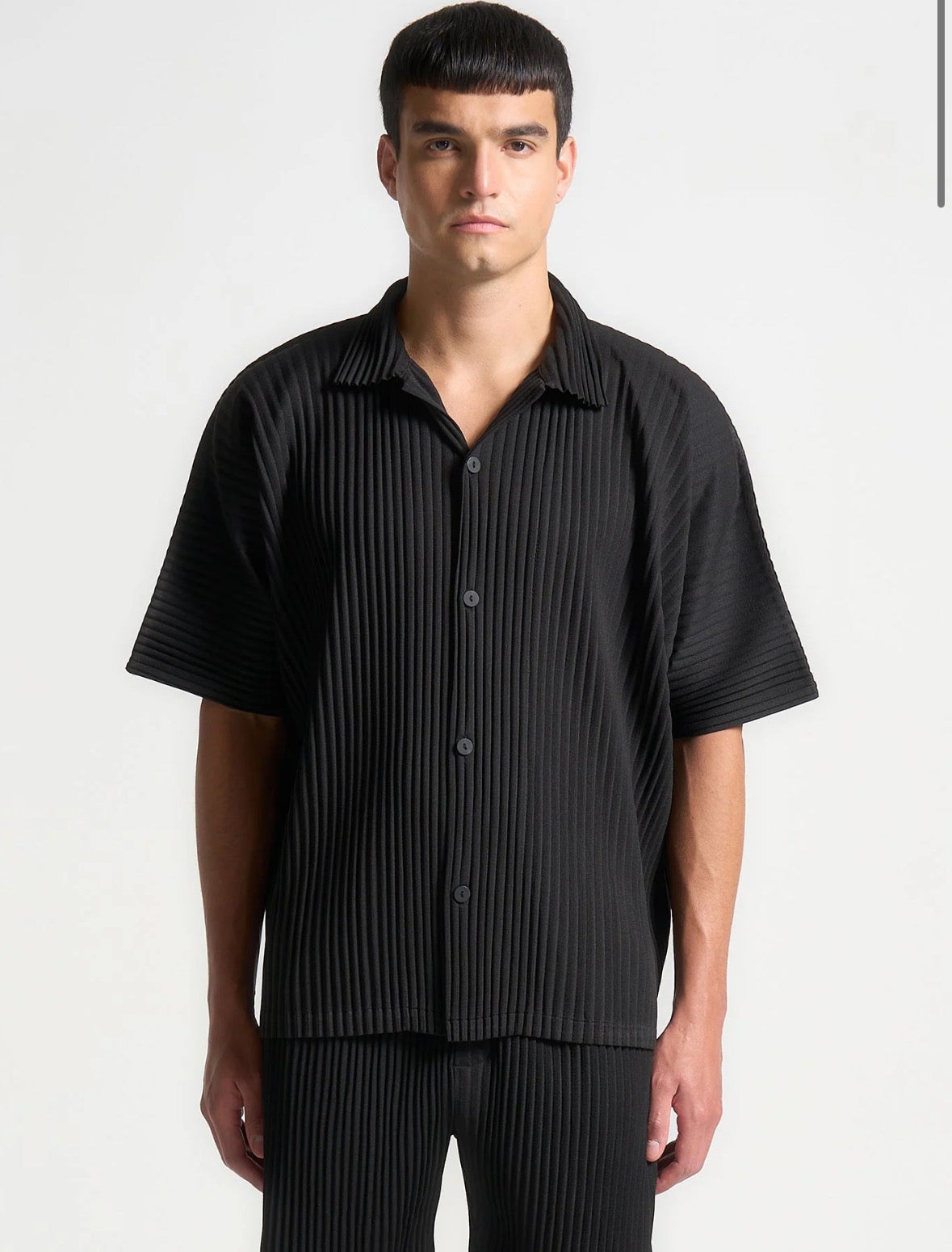 Pleated Shirt - Black